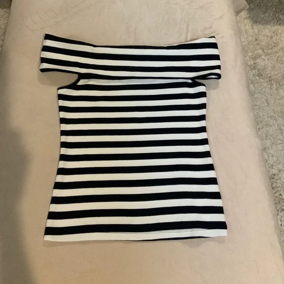Banana Republic Blue White M Off-Shoulder Ribbed Top Coastal Cottagecore - Picture 7 of 7